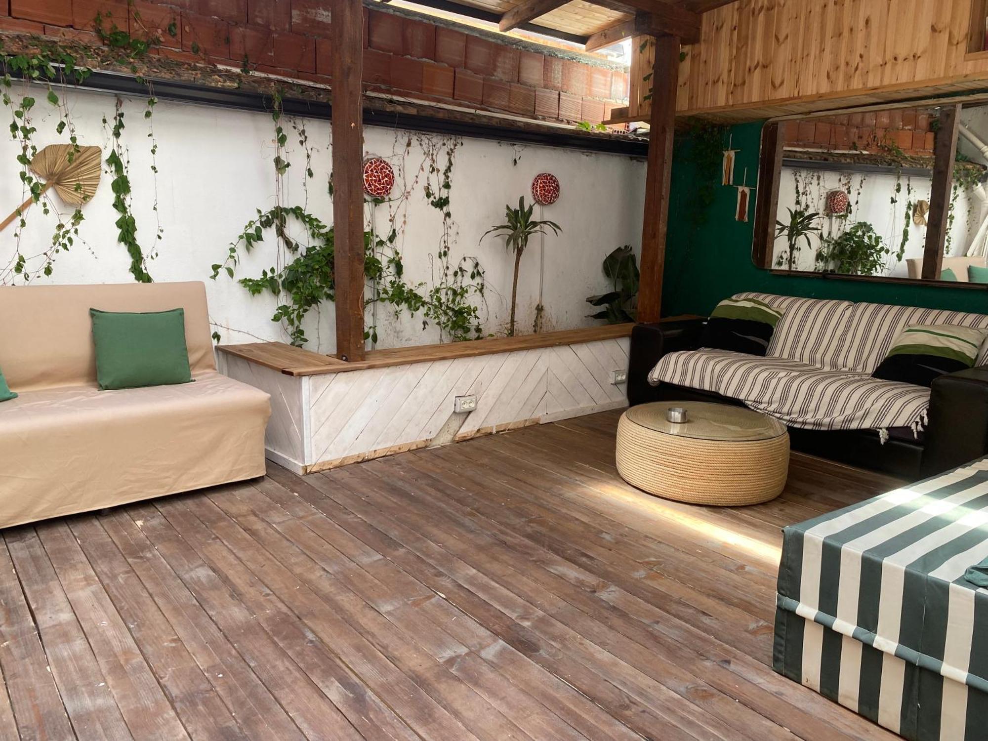 Trip'N'Hostel Chill Zone Tirana Exteriör bild